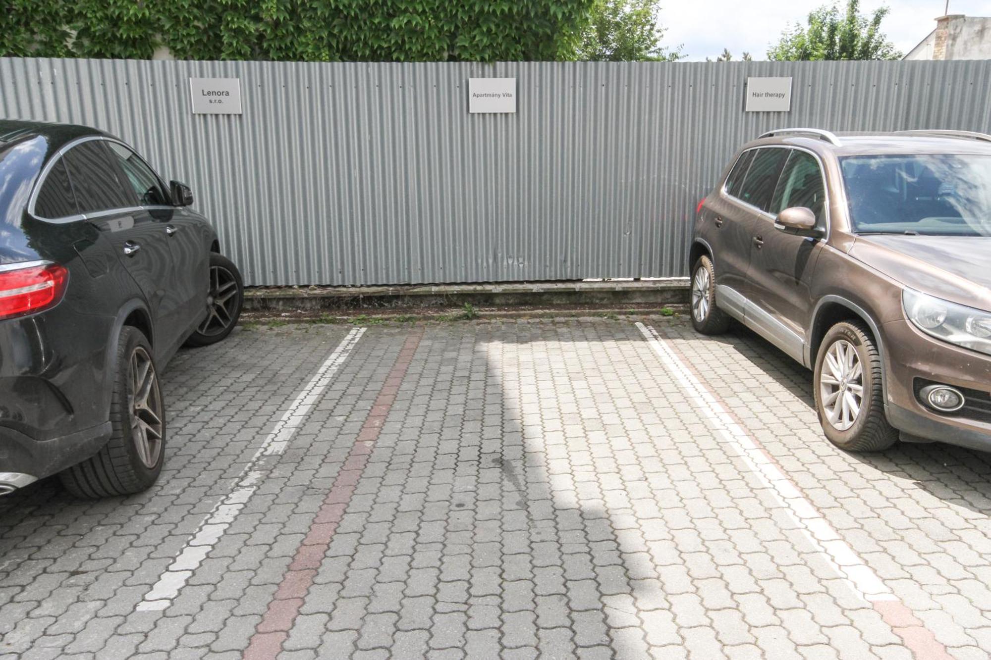 Apartman Vita Lite Trenčín Zewnętrze zdjęcie